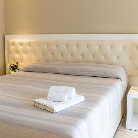 Residence Hotel Alba Palace Alba Adriatica Buitenkant foto